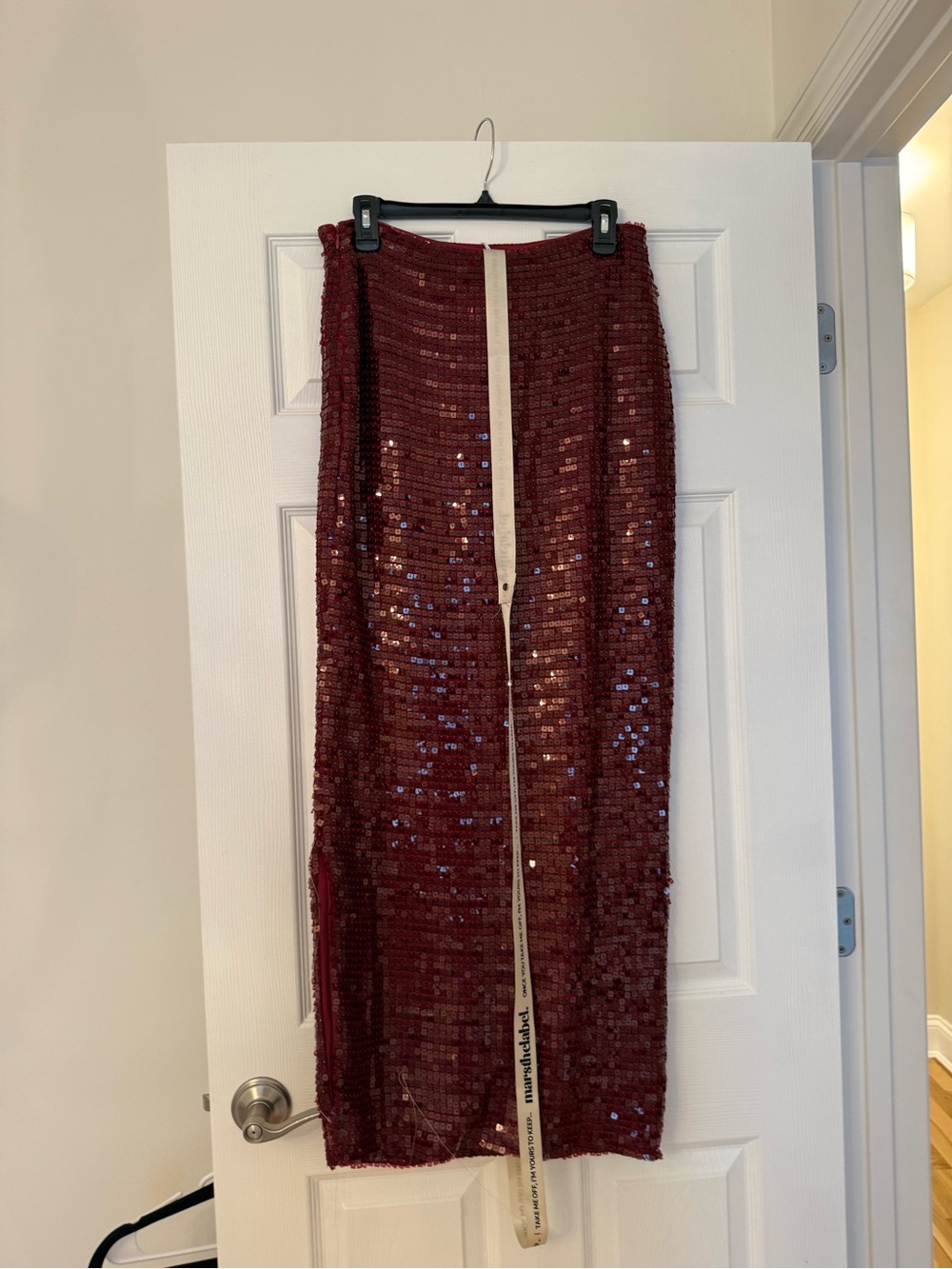 MARS THE LABEL THE NIA SEQUIN MAXI SKIRT SET IN WINE - Picture 6 of 14